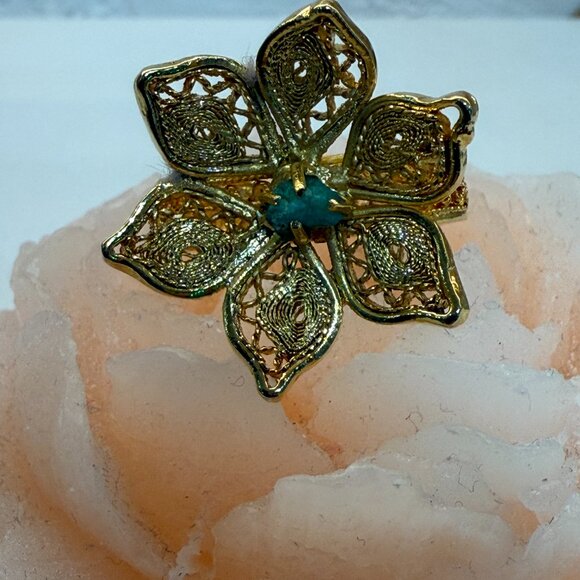 Handmade Ring and emeral - Picture 2 of 2